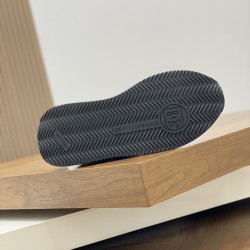 DG Shoes: Top Quality