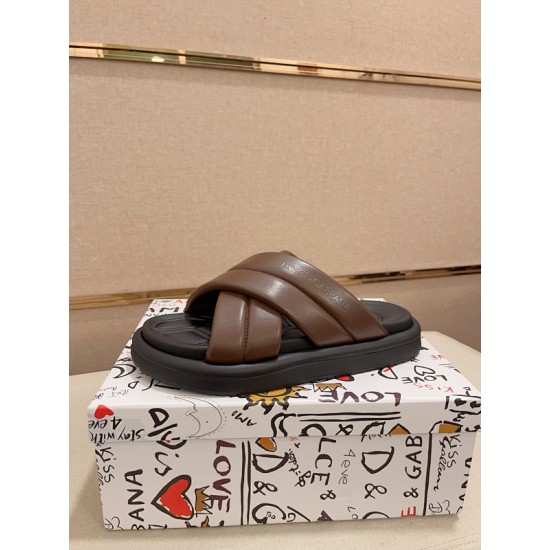DG Shoes: Top Quality