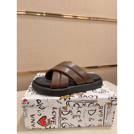 DG Shoes: Top Quality