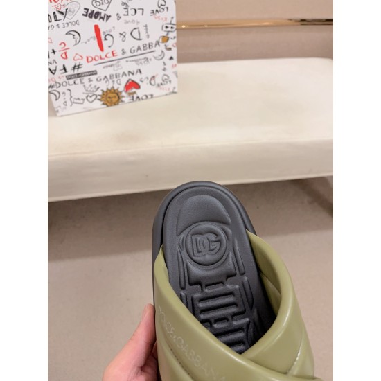 DG Shoes: Top Quality