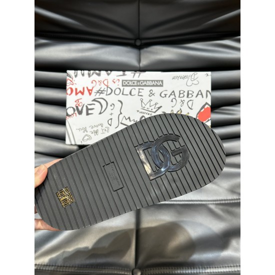 DG Shoes: Top Quality