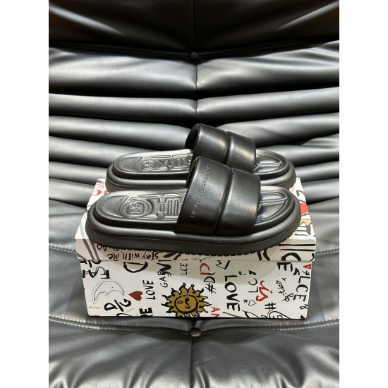 DG Shoes: Top Quality