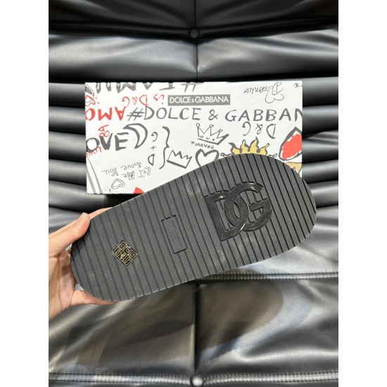 DG Shoes: Top Quality