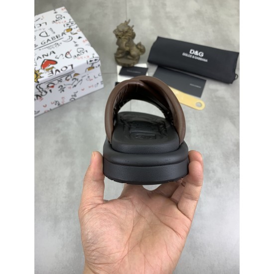 DG Shoes: Top Quality
