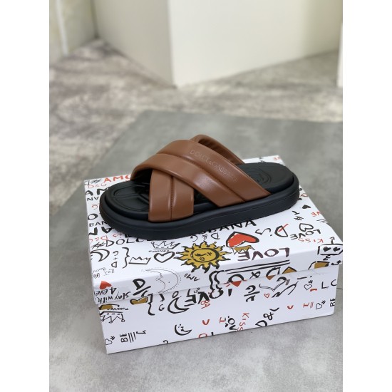 DG Shoes: Top Quality