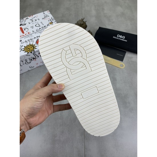 DG Shoes: Top Quality