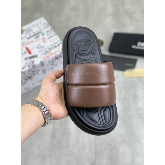 DG Shoes: Top Quality