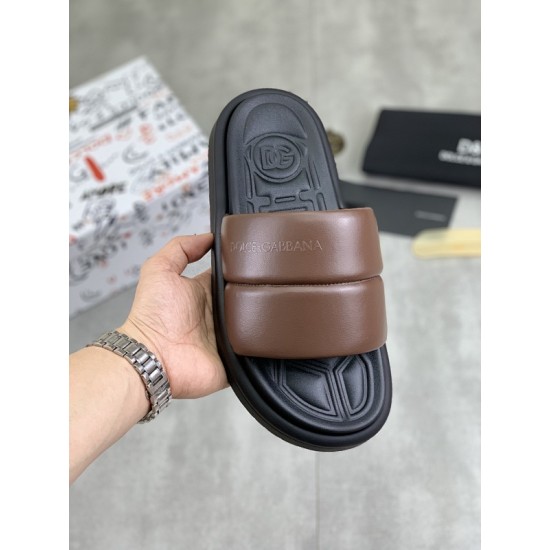 DG Shoes: Top Quality