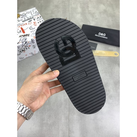 DG Shoes: Top Quality