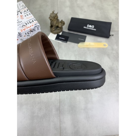DG Shoes: Top Quality