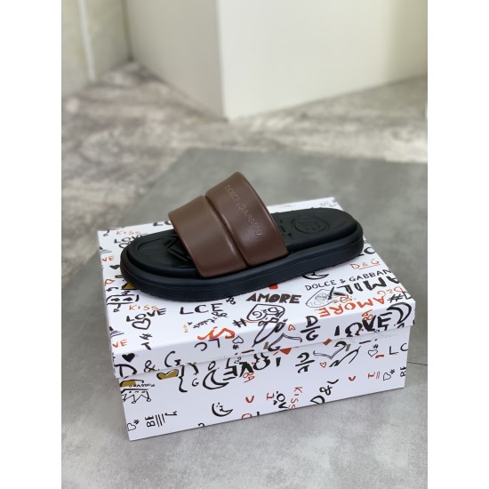 DG Shoes: Top Quality