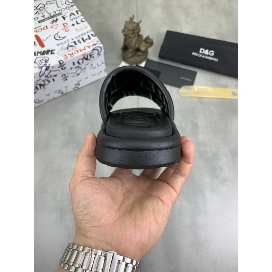 DG Shoes: Top Quality