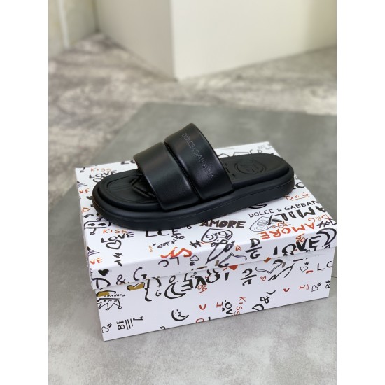 DG Shoes: Top Quality