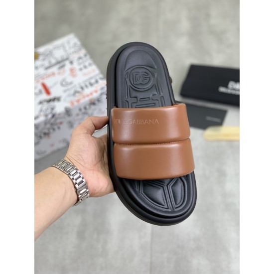 DG Shoes: Top Quality