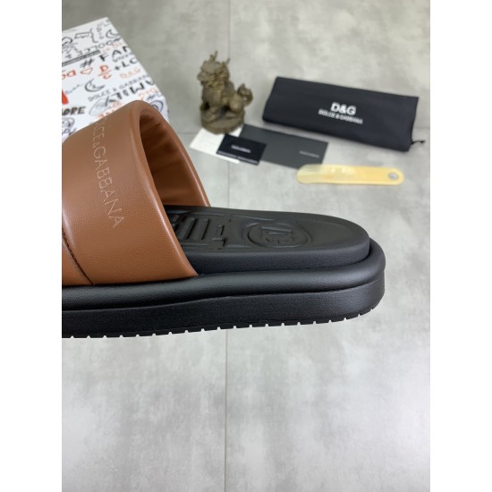 DG Shoes: Top Quality