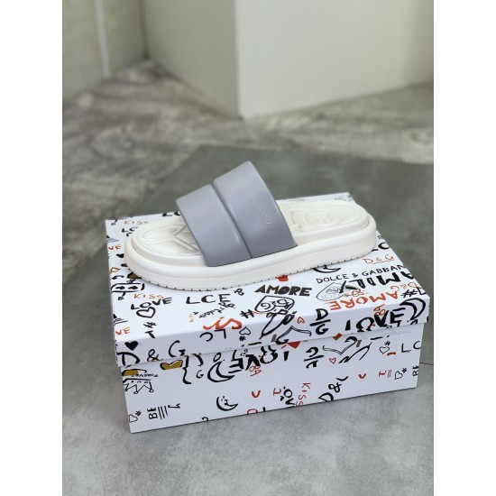 DG Shoes: Top Quality