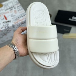 DG Shoes: Top Quality