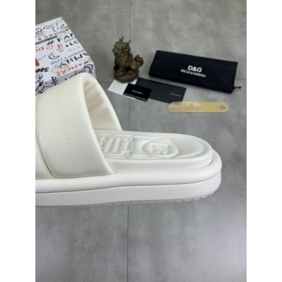 DG Shoes: Top Quality