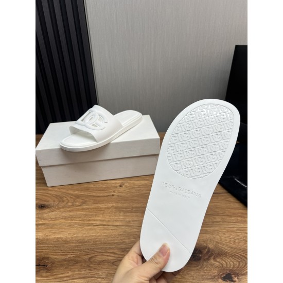 DG Shoes: Top Quality