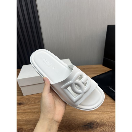 DG Shoes: Top Quality