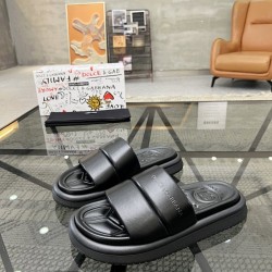 DG Shoes: Top Quality