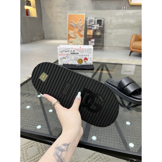 DG Shoes: Top Quality