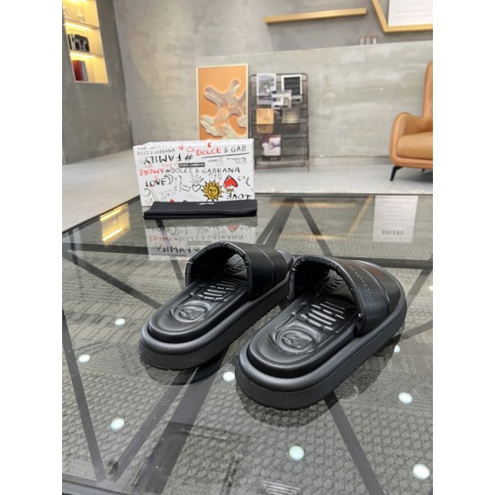DG Shoes: Top Quality
