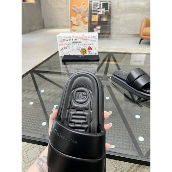 DG Shoes: Top Quality