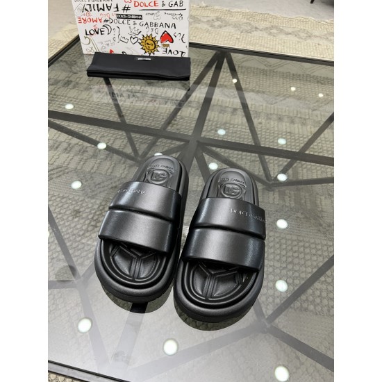 DG Shoes: Top Quality