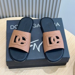 DG Shoes: Top Quality