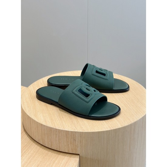DG Shoes: Top Quality