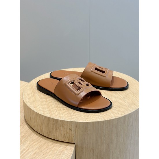 DG Shoes: Top Quality