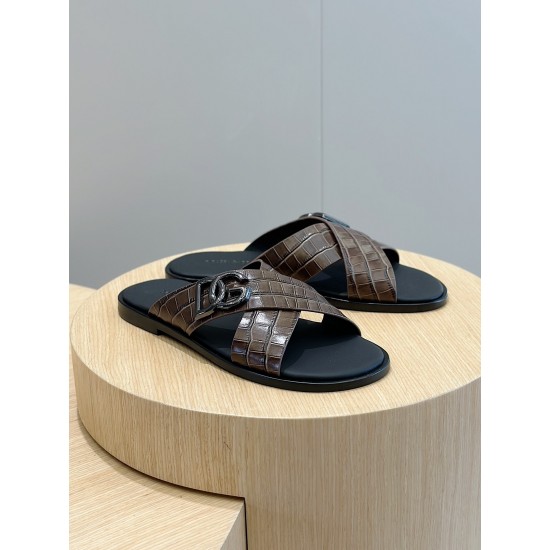 DG Shoes: Top Quality