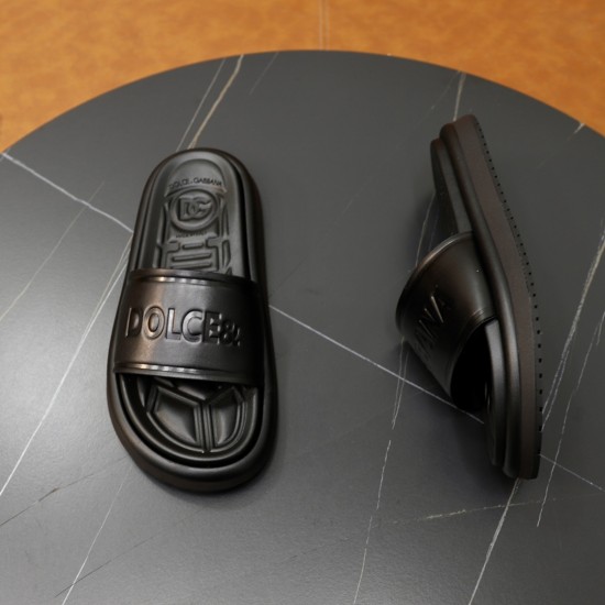 DG Shoes: Top Quality