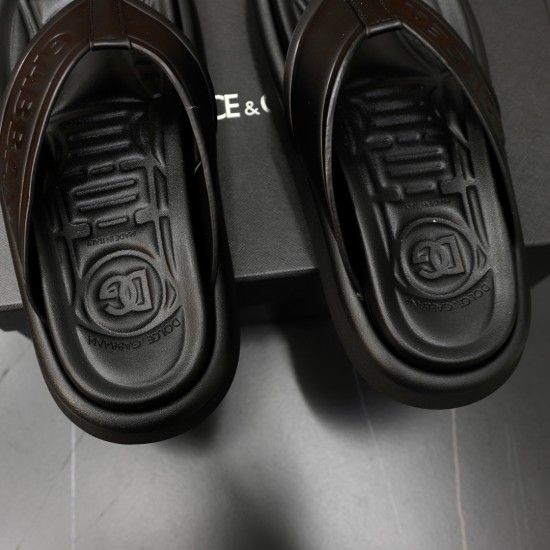 DG Shoes: Top Quality