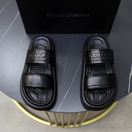 DG Shoes: Top Quality