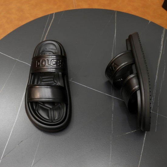 DG Shoes: Top Quality