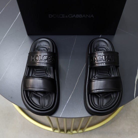 DG Shoes: Top Quality