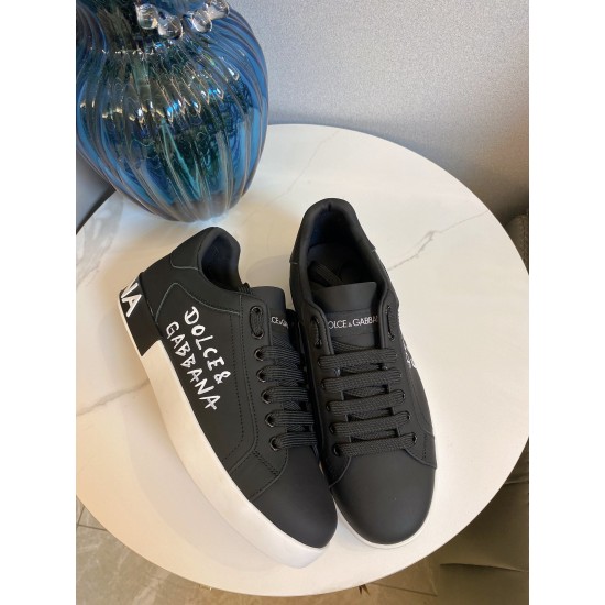 DG Shoes: Top Quality