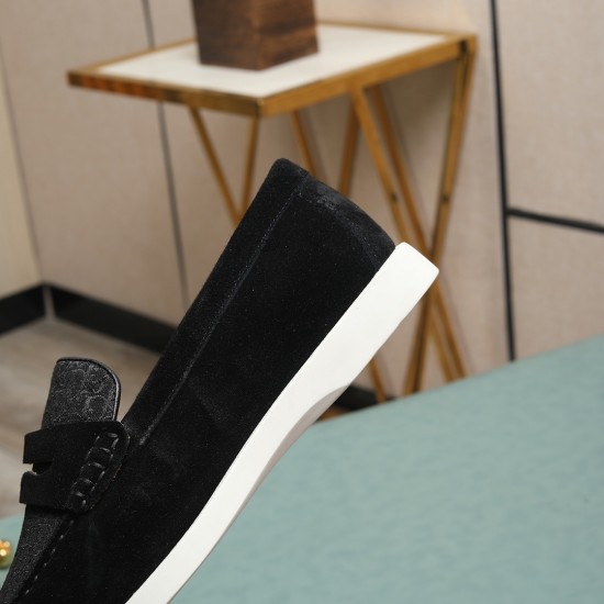 Dior Shoes: Top Quality