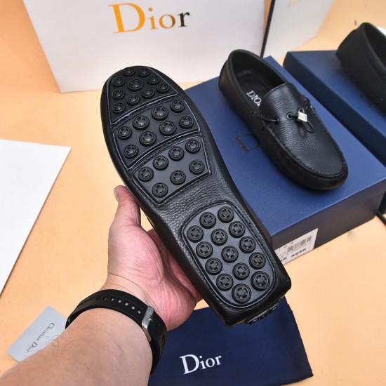 Dior Shoes: Top Quality
