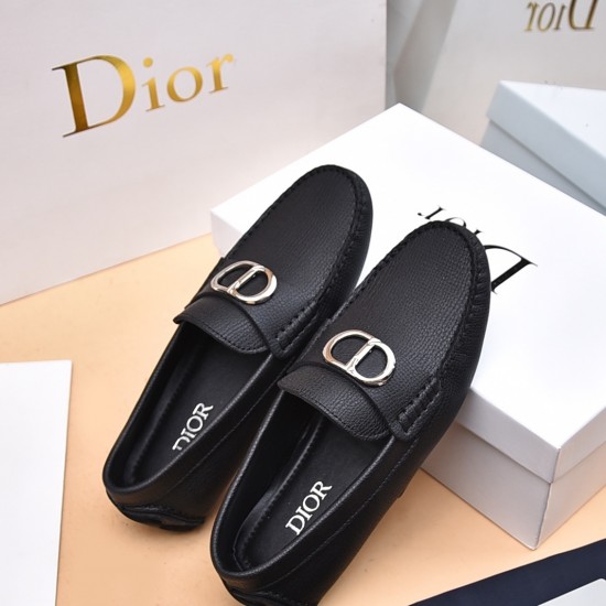 Dior Shoes: Top Quality