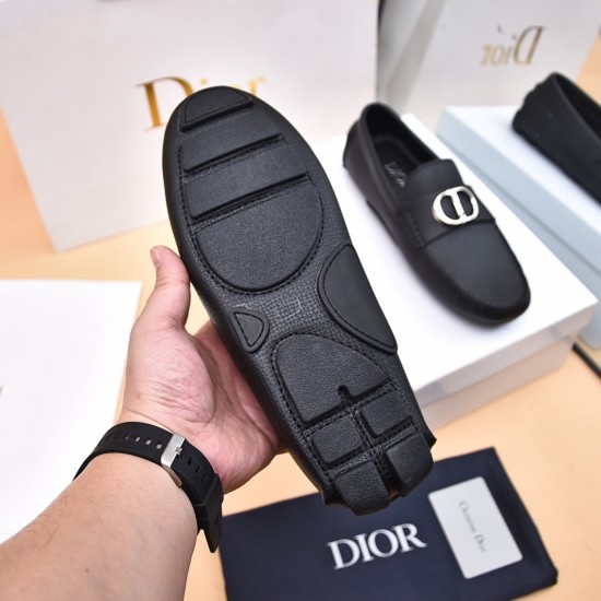 Dior Shoes: Top Quality