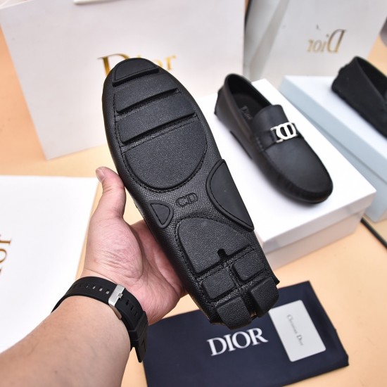 Dior Shoes: Top Quality