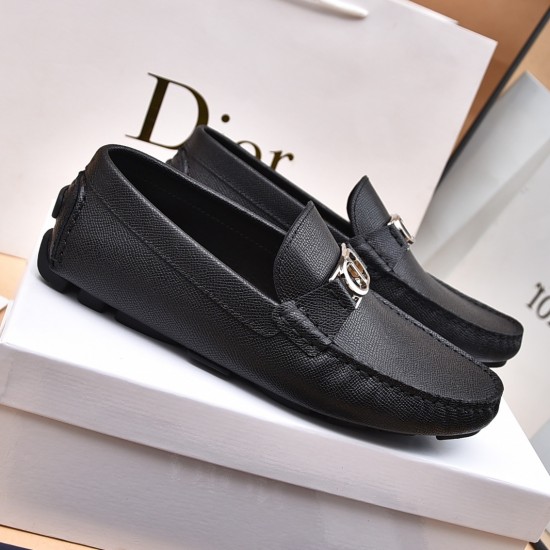 Dior Shoes: Top Quality