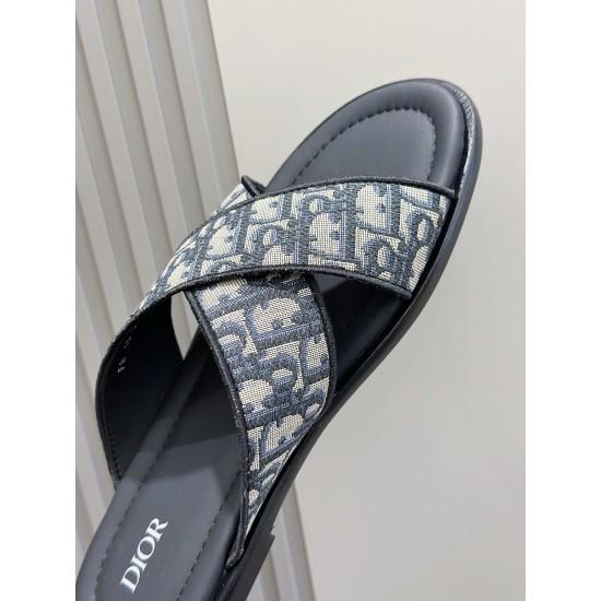 Dior Shoes: Top Quality