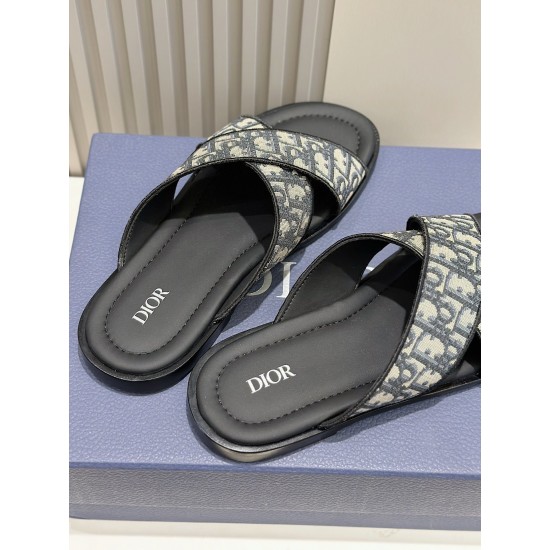 Dior Shoes: Top Quality