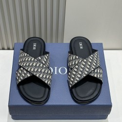 Dior Shoes: Top Quality