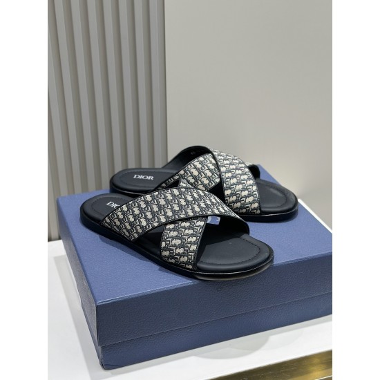 Dior Shoes: Top Quality