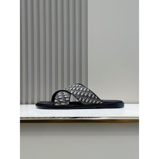 Dior Shoes: Top Quality